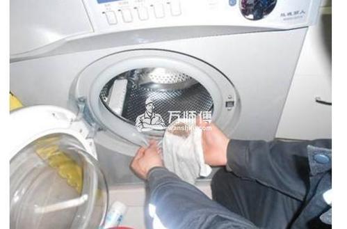 滚筒洗衣机怎么清洗污垢？优质 半自动洗衣机怎么清洗